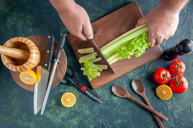 The Art of Knife Skills: Choosing the Perfect Kitchen Knives